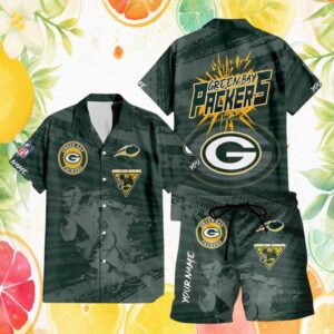 Custom Name Green Bay Packers Grunge Player Hawaiian Shirt and Shorts Set Custom Name Green Bay Packers Grunge Player Hawaiian Shirt and Shorts Set