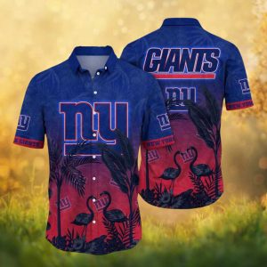 New York Giants Sunset Beach Flamingo Hawaiian Shirt Blue to Red Gradient